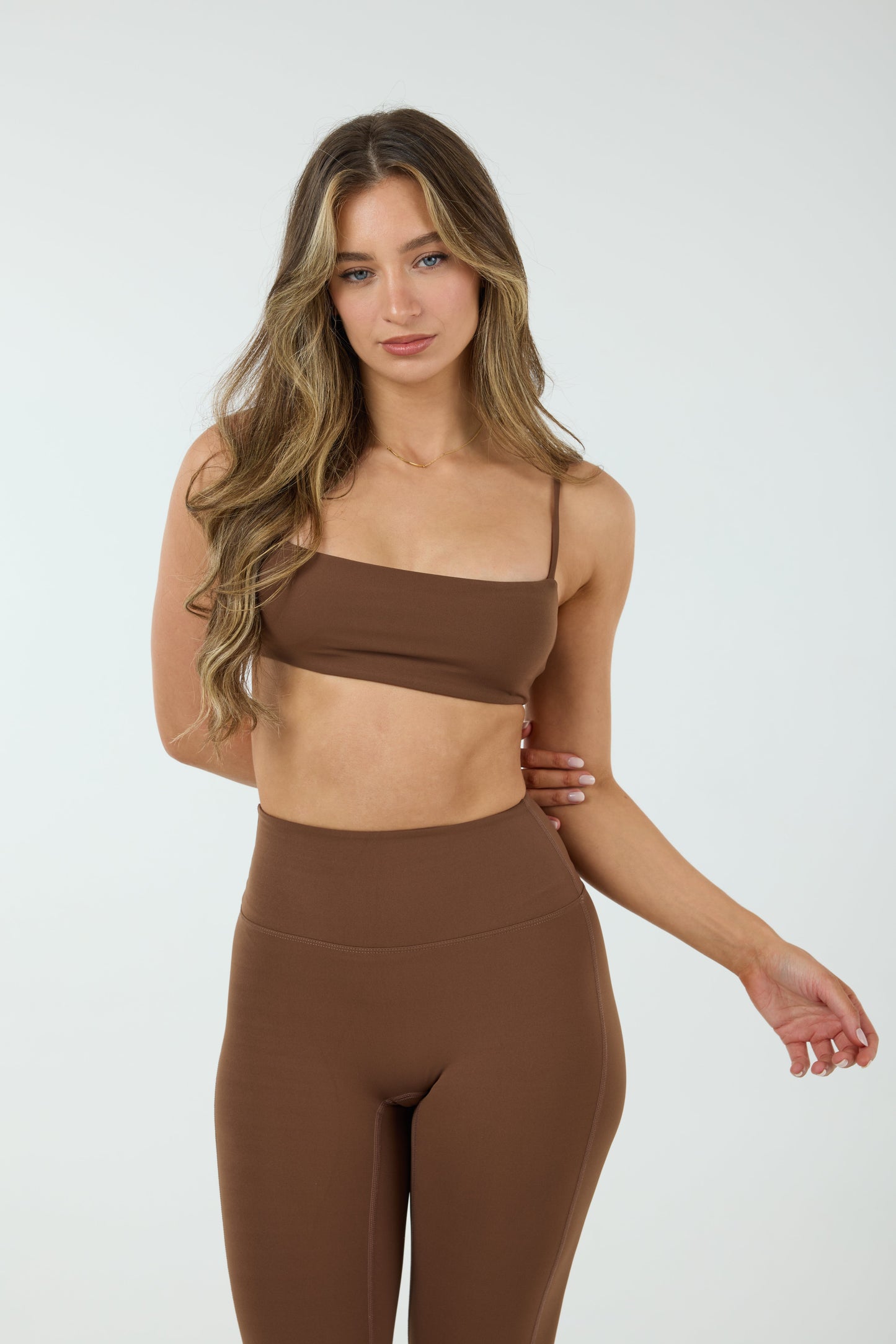 GIA CROP - MOCHA