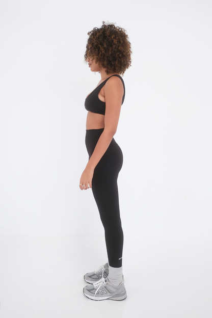 Alpine Sports Bra - Black