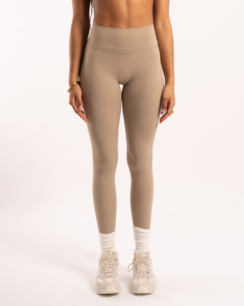 Not Your Basic Leggings - Latte (Invisible Scrunch)